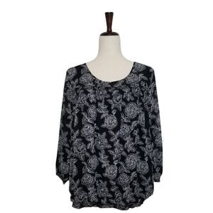 Christopher & Banks Black Floral 3/4 Sleeve Stretch Hemline Blouse Size L